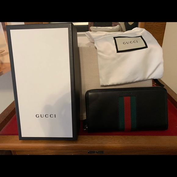 gucci bag black green red